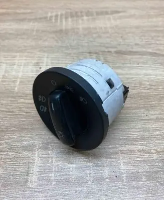 Skoda Octavia Mk2 (1Z) Light switch 1Z0941431C 74850047