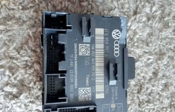 Audi A6 S6 C6 4F Door control unit/module 4F0959792R