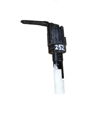 Volvo V70 Windshield washer fluid level sensor 0023935