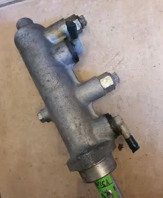 UAZ 3303 Master brake cylinder GAC10 22GAC10
