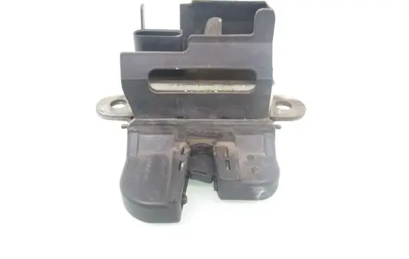 Volkswagen Golf V Tailgate/trunk/boot lock/catch/latch 1K6827505C 3C9827645A