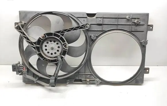 Volkswagen New Beetle Electric radiator cooling fan 1C0121207C