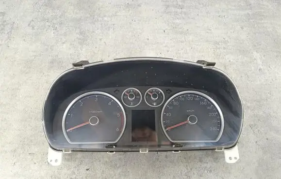 Hyundai i30 Speedometer (instrument cluster) 