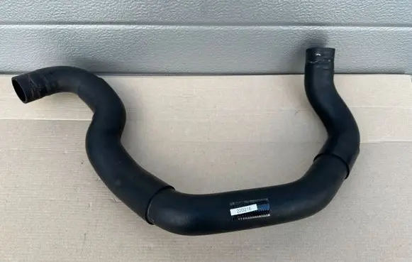 Nissan King Cab, Navara Engine coolant pipe/hose 21503VK500