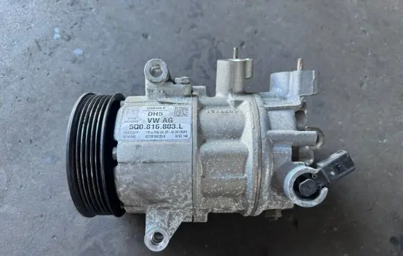 Skoda Fabia Mk3 (NJ) Air conditioning (A/C) compressor (pump) 5Q0816803L