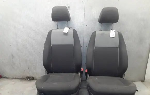 Volkswagen Caddy Seat set 