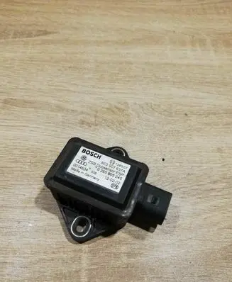 Volkswagen PASSAT B5.5 ESP acceleration yaw rate sensor 8E0907637A 0265005245