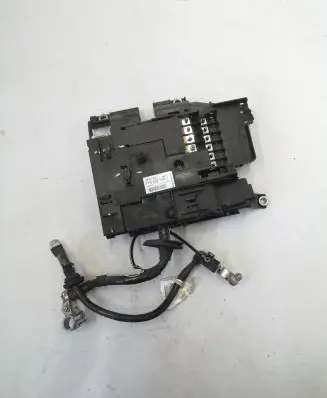 Volkswagen Touareg II Fuse module 7P0937548F