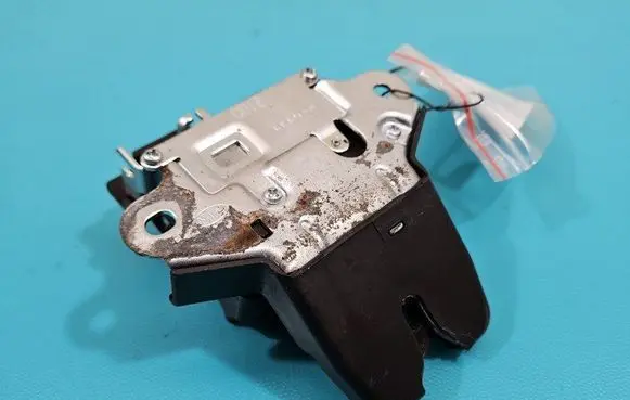 Hyundai Elantra Tailgate/trunk/boot lock/catch/latch IMPRK1451444