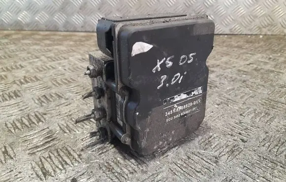 BMW X5 E53 ABS Pump 3451676882901 0265245095 626205901