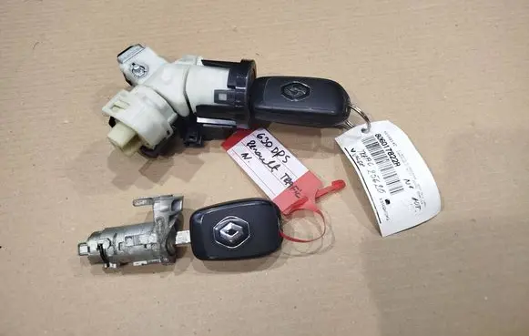 Renault Trafic III (X82) Ignition lock 285916400R A2C93178600 0303223889