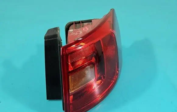 Volkswagen Jetta VI Rear/tail lights 5C6945096 IMPRK1595307