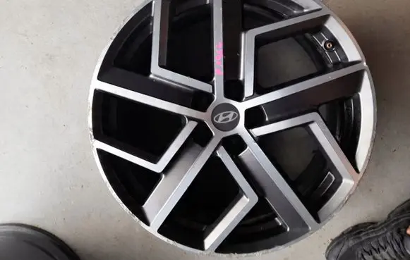 Hyundai Ioniq 5 R20 alloy rim 