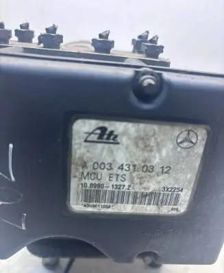 Mercedes-Benz C W202 ABS Pump A0034310312 3X2254 10099013272