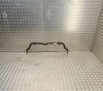 Mercedes-Benz GLA W156 Front anti-roll bar/sway bar A2463203511