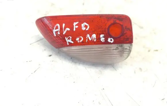 Alfa Romeo 147 Front reflector 07013010