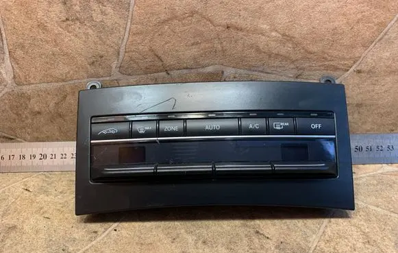 Mercedes-Benz E W212 Interior fan control switch A2129004525