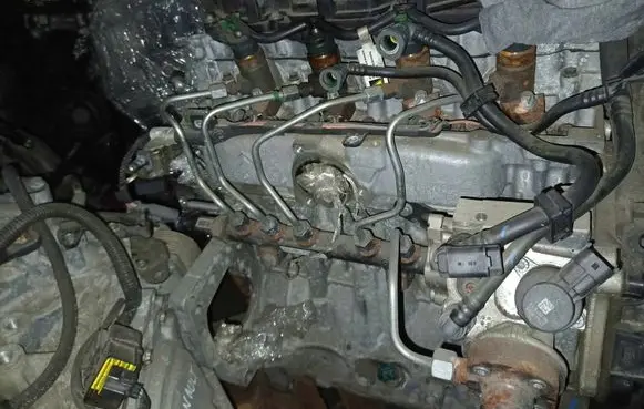 Peugeot 207 Engine 9684143880