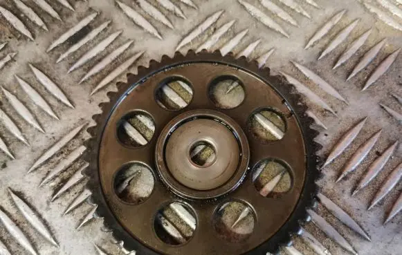 Volkswagen Polo IV 9N3 Timing chain sprocket 03F109571C