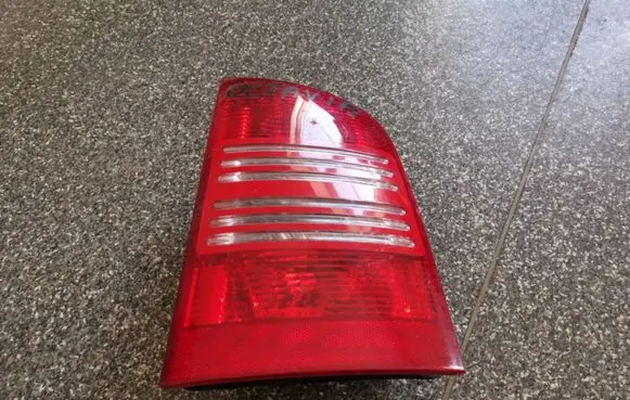 Skoda Octavia Mk1 (1U) Rear/tail lights 1U9945096 1U9945112