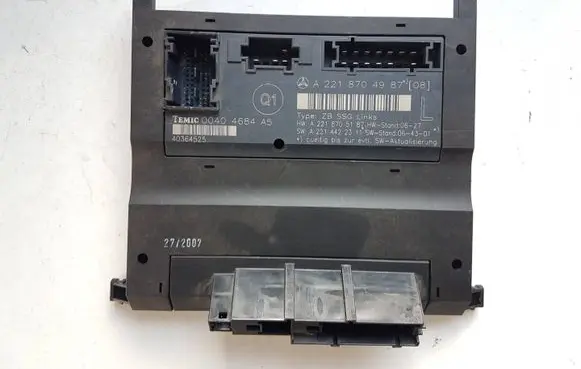 Mercedes-Benz S W221 Seat control module A2218704987