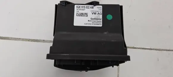 Volkswagen Golf VII Other control units/modules 5QE915022AM 12E915022F A2C10157207