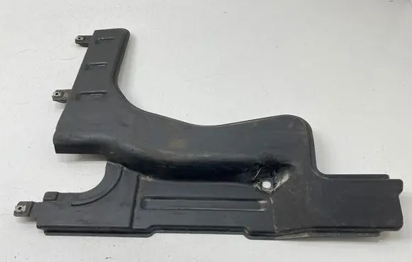 Volkswagen PASSAT B8 USA Rear underbody cover/under tray 561825102