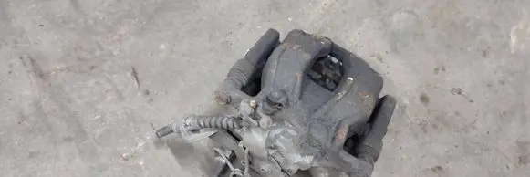 Rear brake caliper