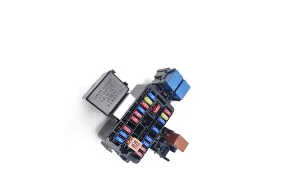 Suzuki Jimny Fuse box set 38610-84F00 066500-5351