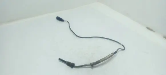 Volkswagen Touran I Exhaust gas temperature sensor 03G906088N
