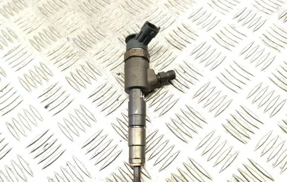 Citroen C4 II Picasso Fuel injector 0445110340