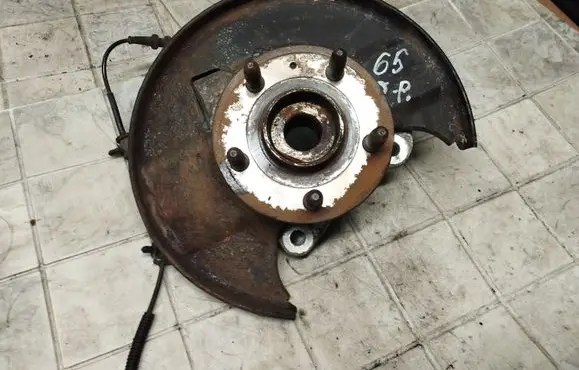 Opel Insignia A Front wheel hub