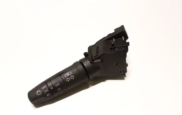Nissan X-Trail T30 Indicator stalk 255408H701 3X28