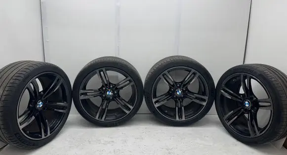 BMW M4 F82 F83 R19 alloy rim 2284551 2284550