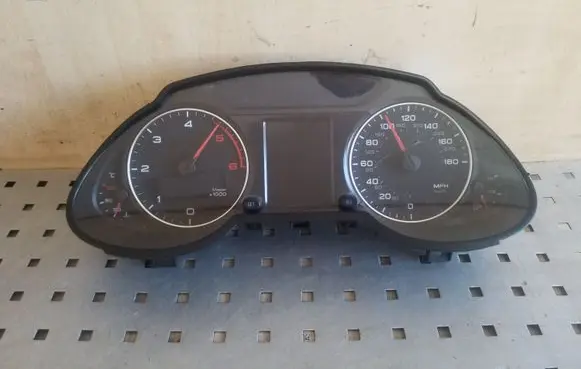 Audi Q5 SQ5 Speedometer (instrument cluster) 8R0920981H