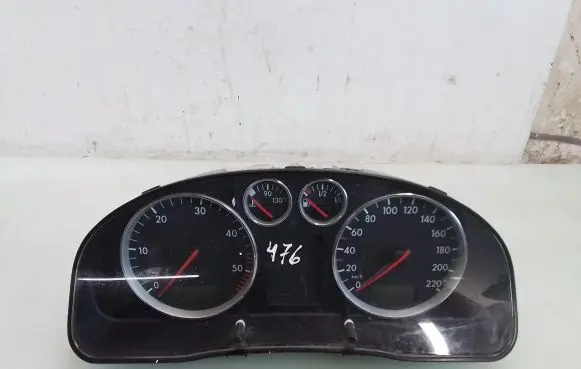 Volkswagen PASSAT B5 Speedometer (instrument cluster)