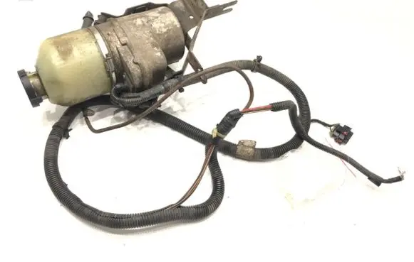 Opel Astra H Power steering pump