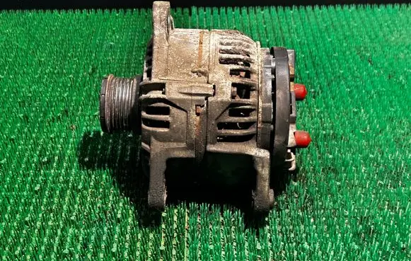 Iveco Daily 35 - 40.10 Generator/alternator 504057813 0124525064 491140A