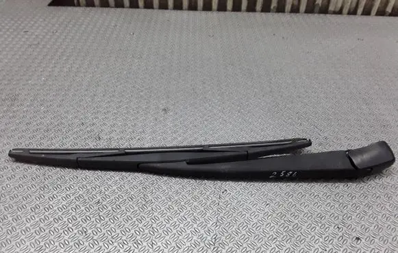 Subaru Legacy Rear wiper blade 