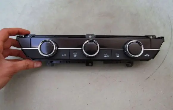 Honda CR-V Climate control unit