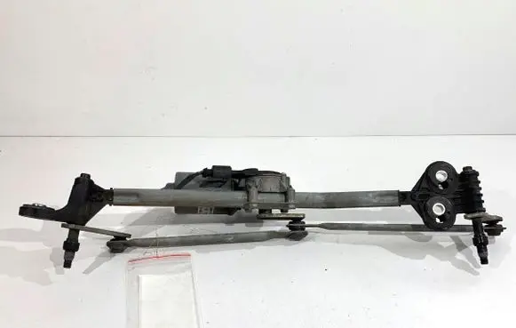BMW X6 E71 Front wiper linkage and motor 7200535