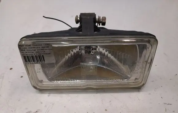 Jeep Grand Cherokee Front fog light 301135154 0444410R8