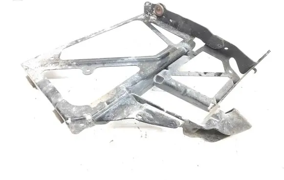Audi A7 S7 4G Radiator mount bracket 4G8121261A
