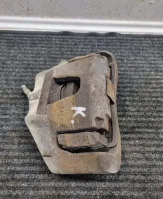 Volvo V50 Front brake caliper