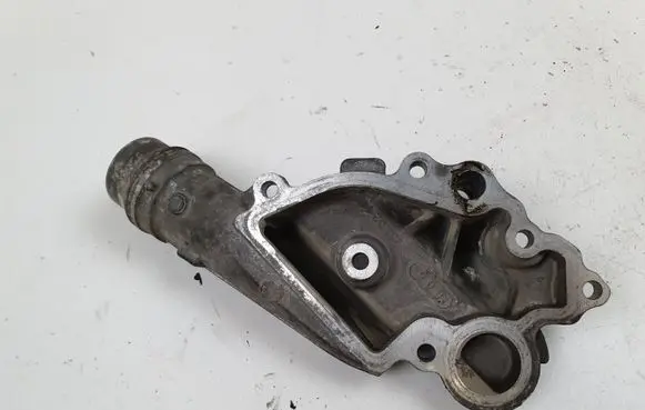 Audi A5 8T 8F Other engine bay part 06E121161AQ