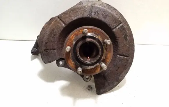 Ford Kuga II Rear wheel hub DV615A971AAC