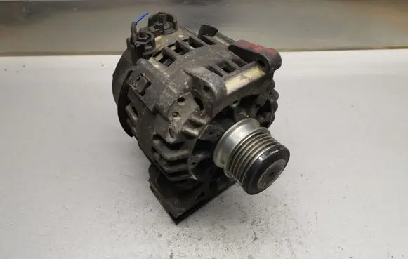 Mercedes-Benz A W168 Generator/alternator A0121544502