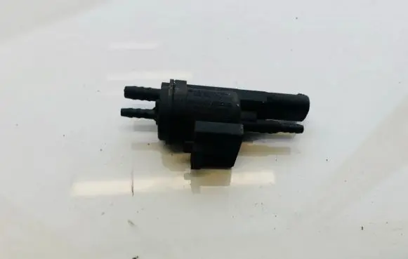 Mercedes-Benz ML W164 Turbo solenoid valve 0025401497 48843625b00