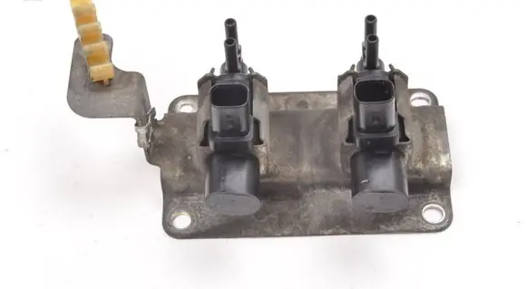 Ford Focus C-MAX Valve vacuum 4M5G-9A500-NB
