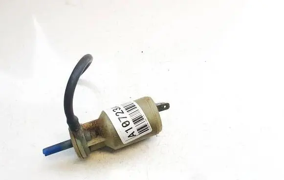 Opel Vectra B Windscreen/windshield washer pump 